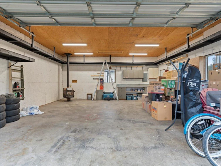 9659 Windsor Street, Chilliwack, BC, V2P 6C3 - 38