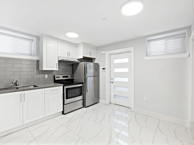 1-2430 E 41 Avenue, Vancouver, BC, V5R 2W4 - 28