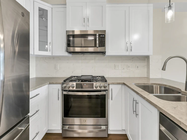 418-11077 Ravine Road, Surrey, BC, V3T 0R7 - 5