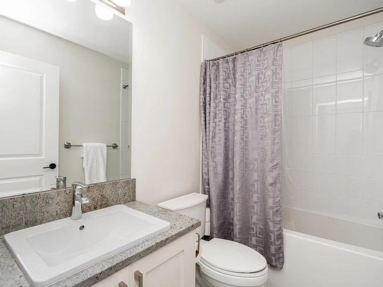 21-1299 Coast Meridian Road, Coquitlam, BC, V3E 0H6 - 22
