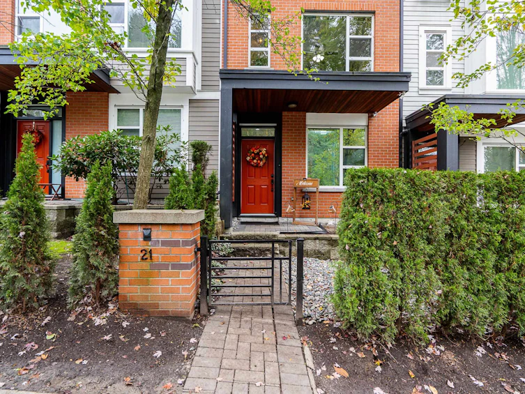 21-1299 Coast Meridian Road, Coquitlam, BC, V3E 0H6 - 3