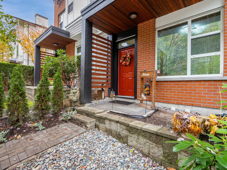 21-1299 Coast Meridian Road, Coquitlam, BC, V3E 0H6 - 2