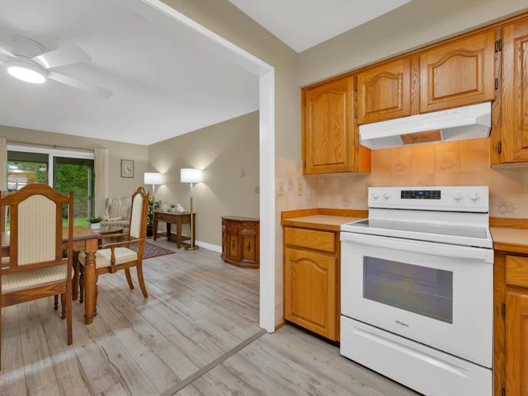 15-7525 Martin Place, Mission, BC, V2V 6N2 - 18