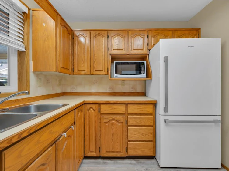 15-7525 Martin Place, Mission, BC, V2V 6N2 - 17