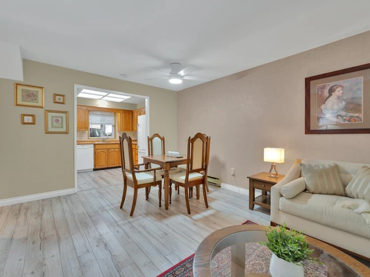 15-7525 Martin Place, Mission, BC, V2V 6N2 - 10