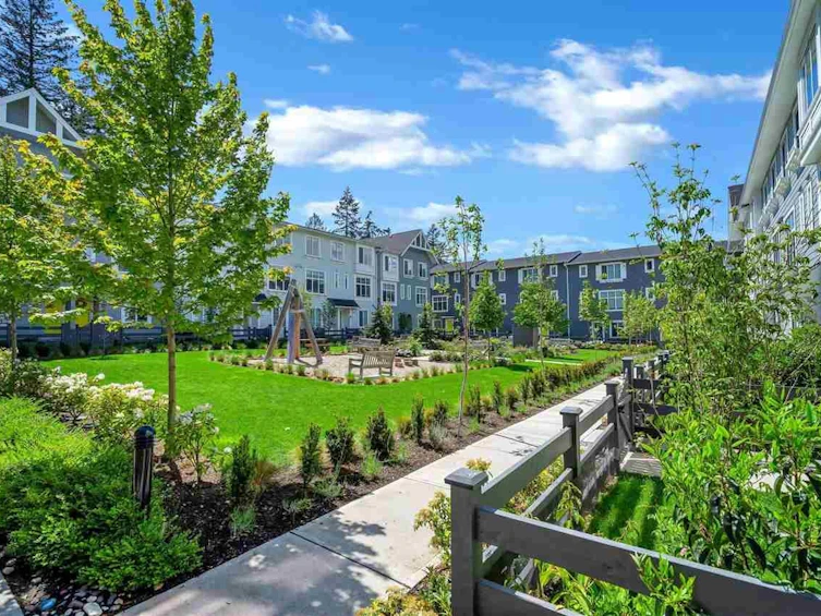 82-16678 25 Avenue, Surrey, BC, V3Z 0Z2 - 18