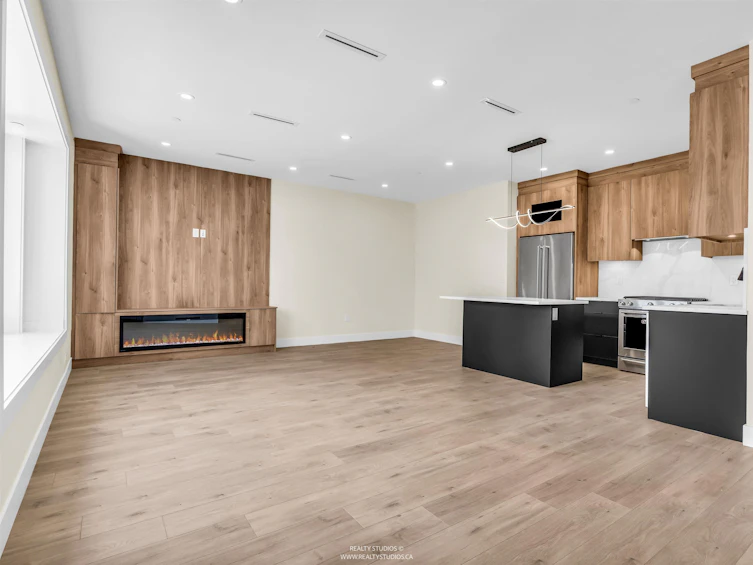 1-5221 Clarendon Street, Vancouver, BC, V5R 3J7 - 2