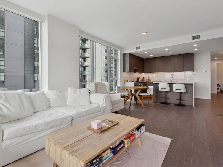 1305-2186 Gilmore Avenue, Burnaby, BC, V5C 0N7 - 3