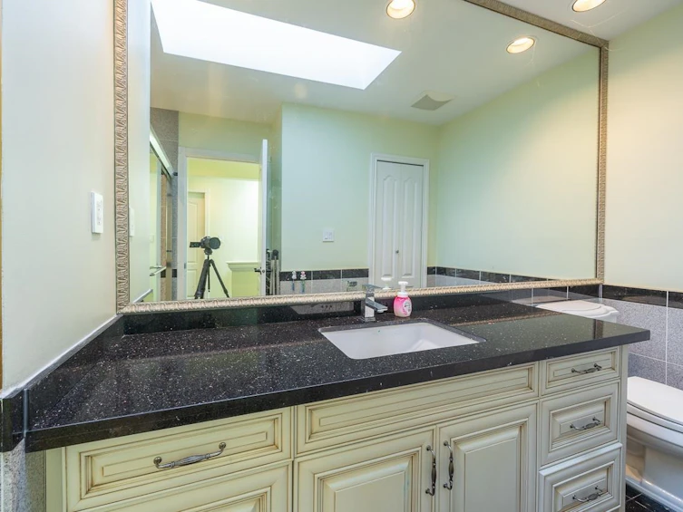 2088 Allison Road, Vancouver, BC, V6T 1T4 - 25