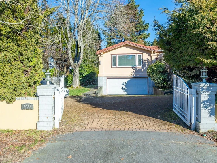 2088 Allison Road, Vancouver, BC, V6T 1T4 - 2