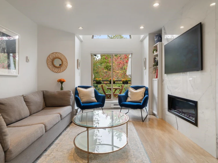 308-755 W 15th Avenue, Vancouver, BC, V5Z 1R6 - 2