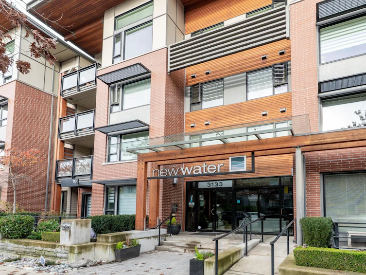 207-3133 Riverwalk Avenue, Vancouver, BC, V5S 0A7 - 2