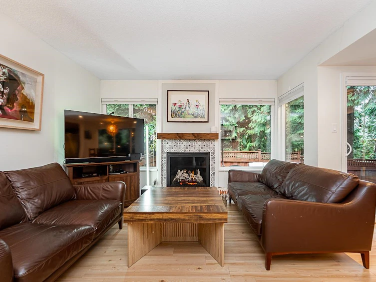 4790 Fernglen Place, Burnaby, BC, V5G 3W1 - 16