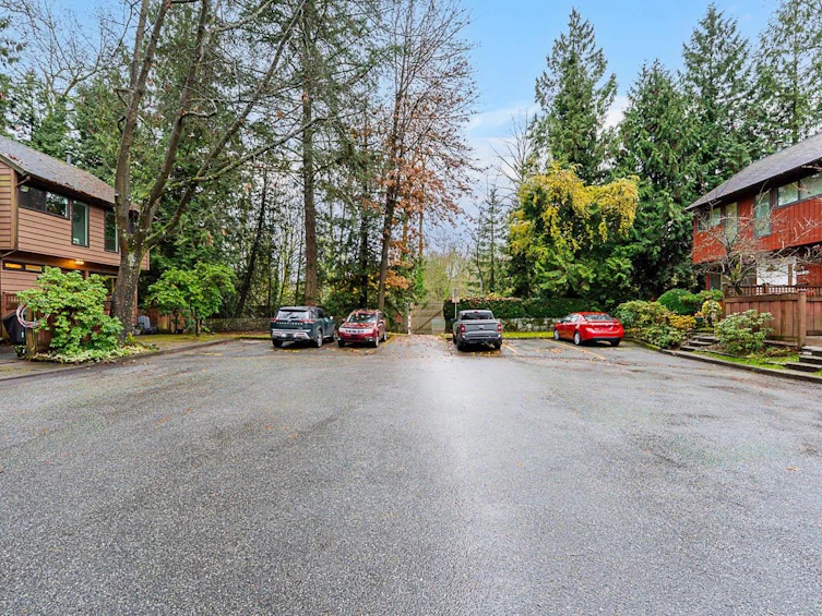 4790 Fernglen Place, Burnaby, BC, V5G 3W1 - 35