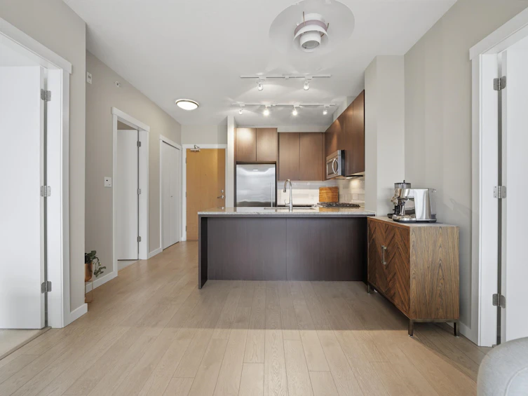 408-135 W 2nd Street, North Vancouver, BC, V7M 0C5 - 9