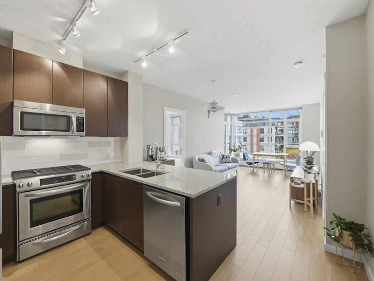 408-135 W 2nd Street, North Vancouver, BC, V7M 0C5 - 14