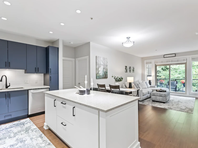 209-15185 36 Avenue, Surrey, BC, V3Z 4R3 - 2