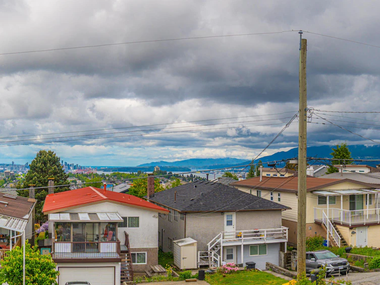 111 Grosvenor Avenue, Burnaby, BC, V5B 3N7 - 29