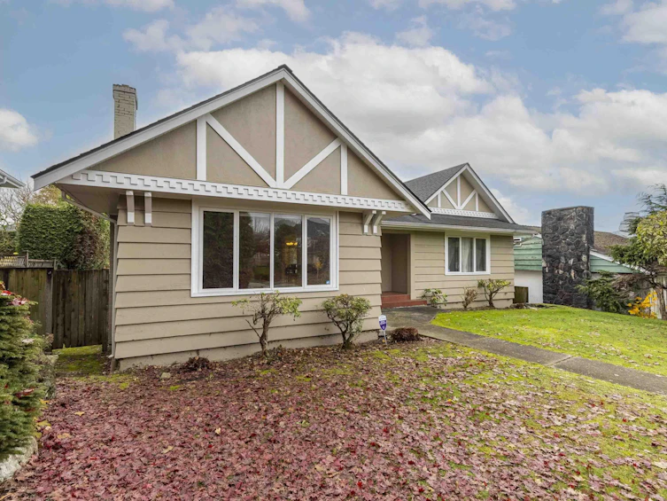 1270 W 46th Avenue, Vancouver, BC, V6M 2K3 - 2