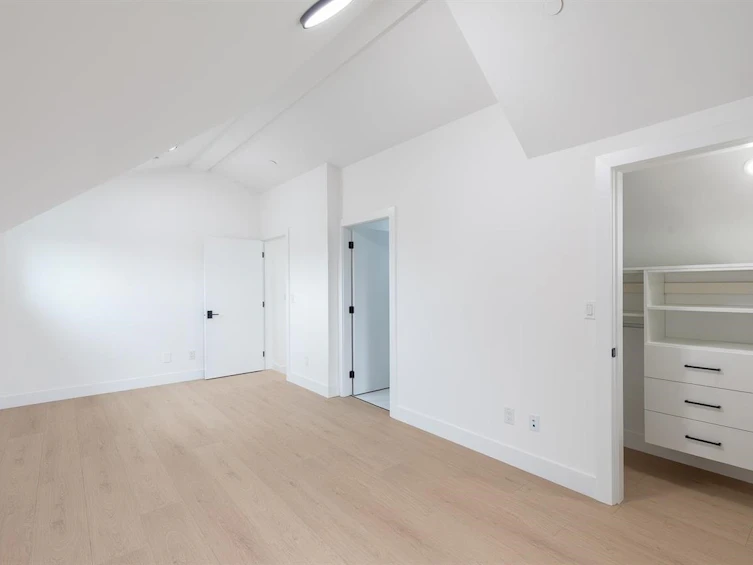 2-6964 Inverness Street, Vancouver, BC, V5X 4G5 - 16