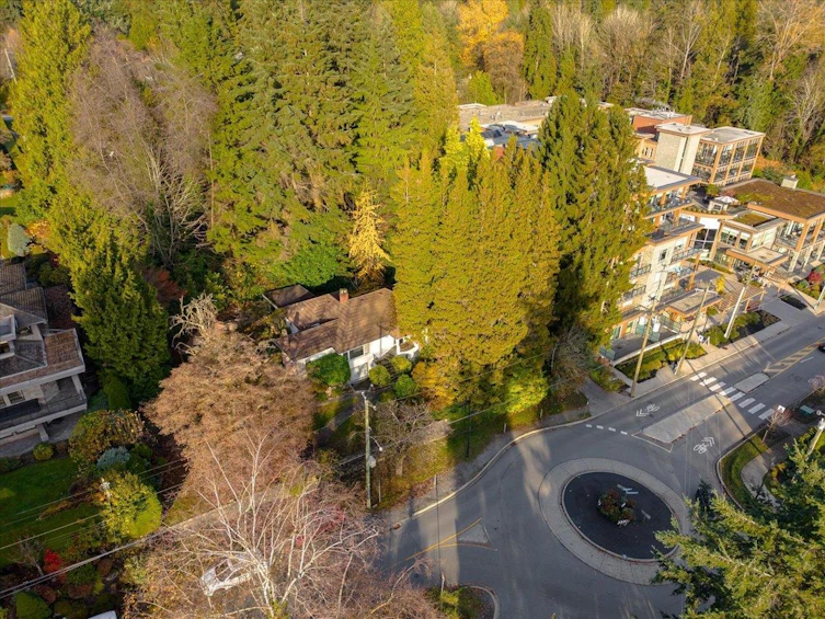 753 Keith Road, West Vancouver, BC, V7T 1M2 - 26