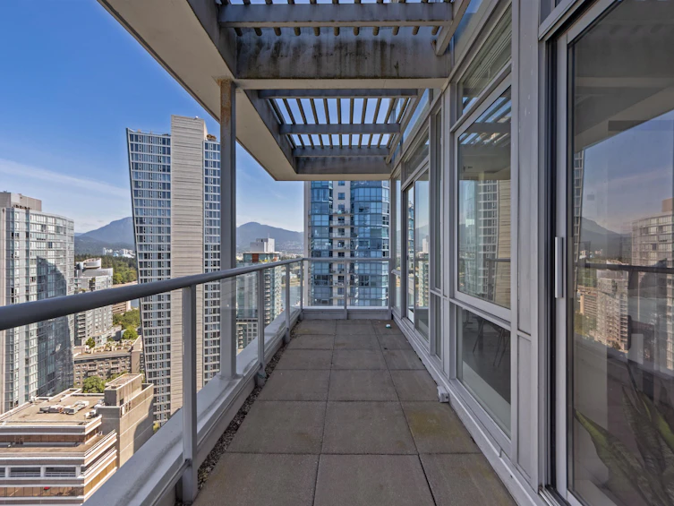 2204-1420 W Georgia Street, Vancouver, BC, V6G 3K4 - 11