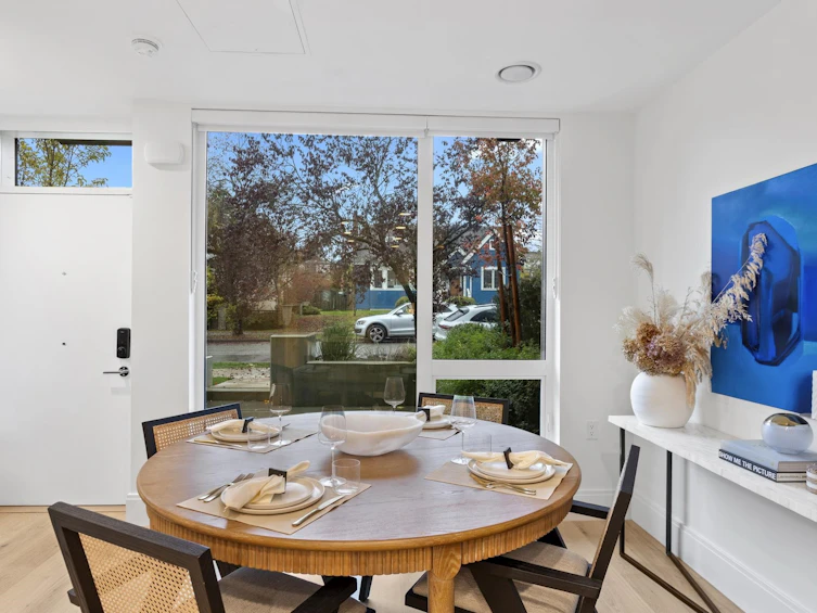 553 W 26th Avenue, Vancouver, BC, V5Z 2E4 - 6