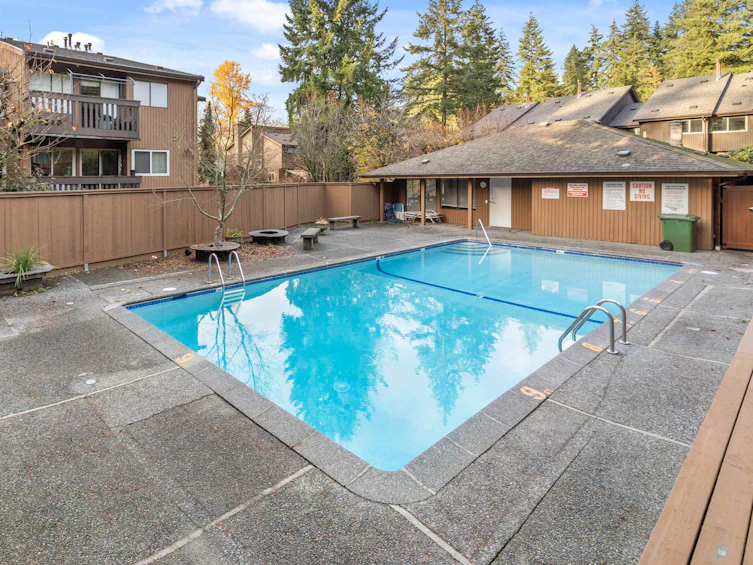 1998 Purcell Way, North Vancouver, BC, V7J 3K3 - 34