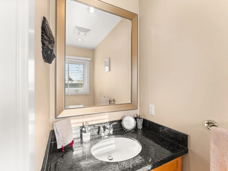 3360 Springthorne Crescent, Richmond, BC, V7E 1Z7 - 17