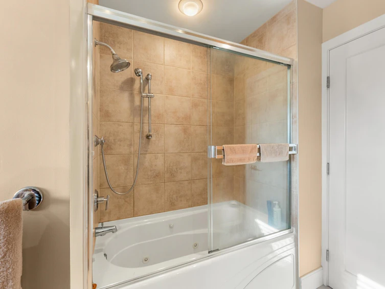3360 Springthorne Crescent, Richmond, BC, V7E 1Z7 - 22