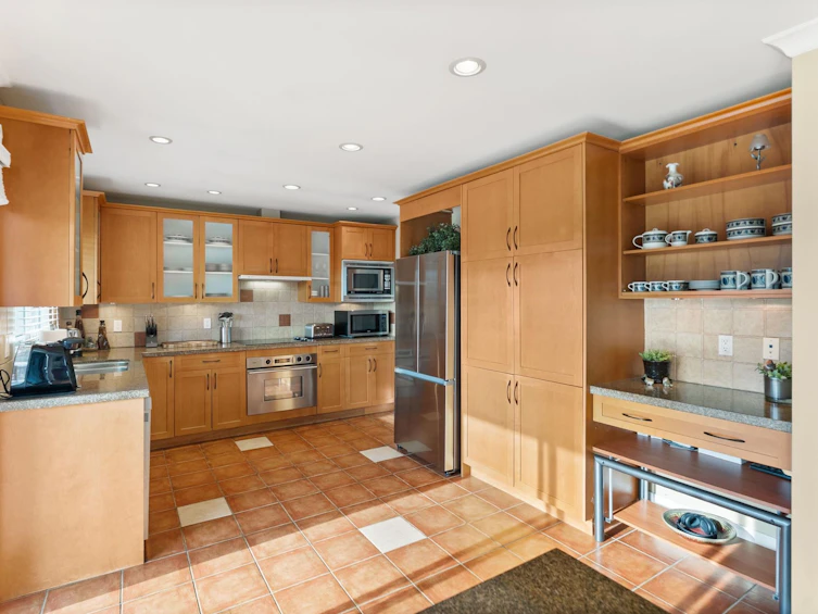 3360 Springthorne Crescent, Richmond, BC, V7E 1Z7 - 10