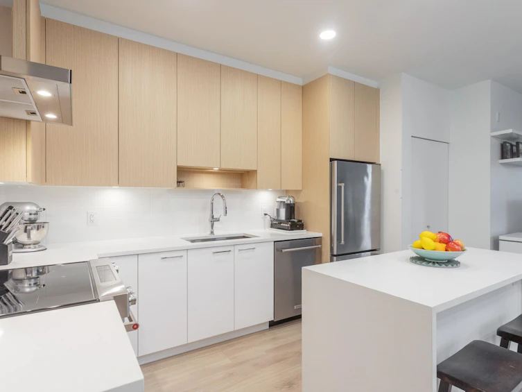 306-7588 16th Street, Burnaby, BC, V3N 0H8 - 6