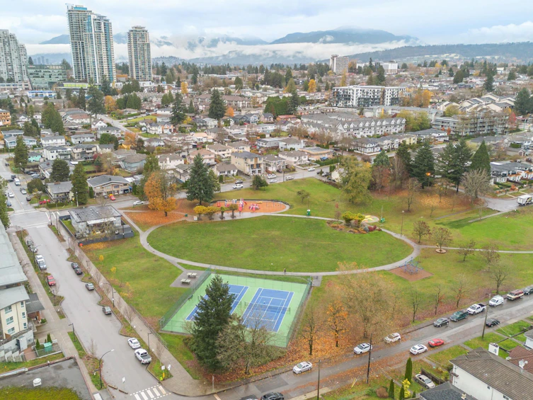 306-7588 16th Street, Burnaby, BC, V3N 0H8 - 19