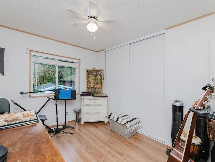 26-1123 Flume Road, Roberts Creek, BC, V0N 2W2 - 27