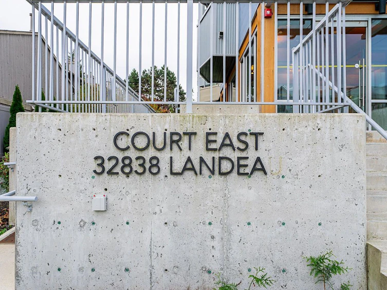 512-32838 Landeau Place, Abbotsford, BC, V2S 0M6 - 3