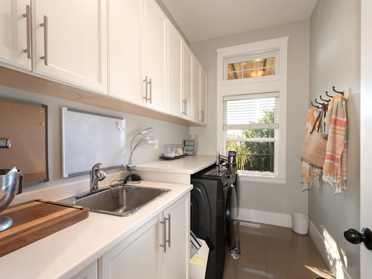 3443 Gislason Avenue, Coquitlam, BC, V3E 0C6 - 17