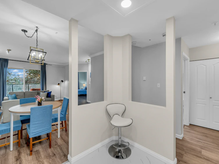 217-7633 St. Albans Road, Richmond, BC, V6Y 3W7 - 10