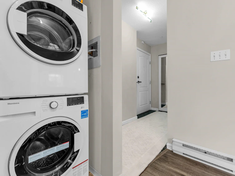217-7633 St. Albans Road, Richmond, BC, V6Y 3W7 - 12