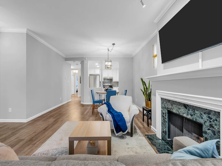 217-7633 St. Albans Road, Richmond, BC, V6Y 3W7 - 5
