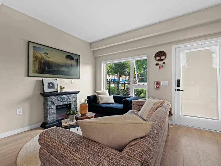 161-565 E 2nd Street, North Vancouver, BC, V7L 1E1 - 3