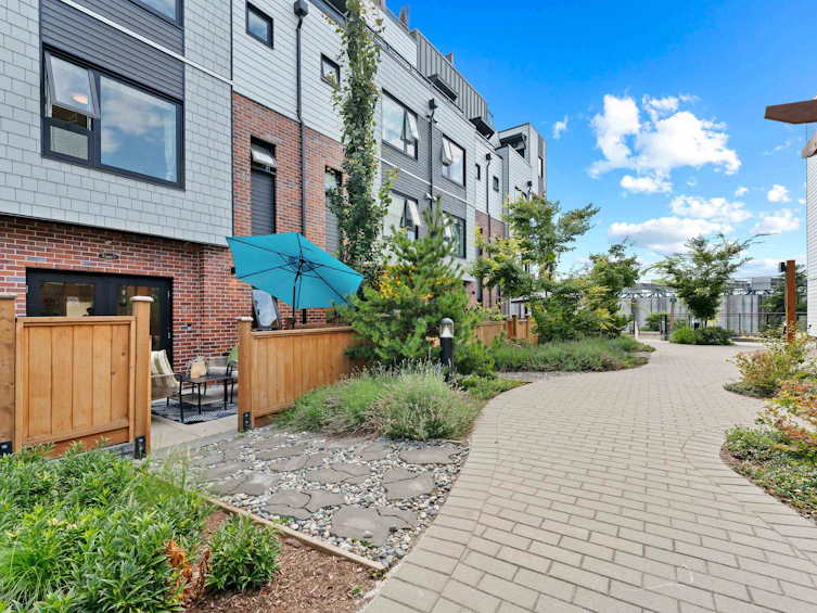 161-565 E 2nd Street, North Vancouver, BC, V7L 1E1 - 24