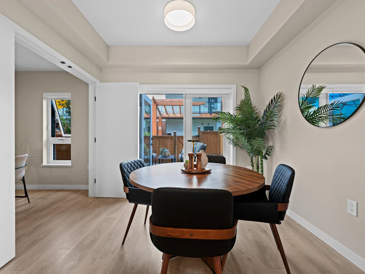 161-565 E 2nd Street, North Vancouver, BC, V7L 1E1 - 16