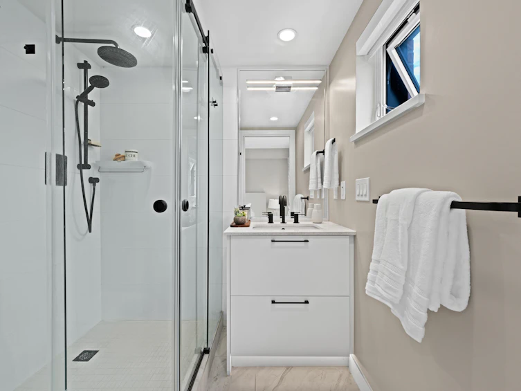 161-565 E 2nd Street, North Vancouver, BC, V7L 1E1 - 28