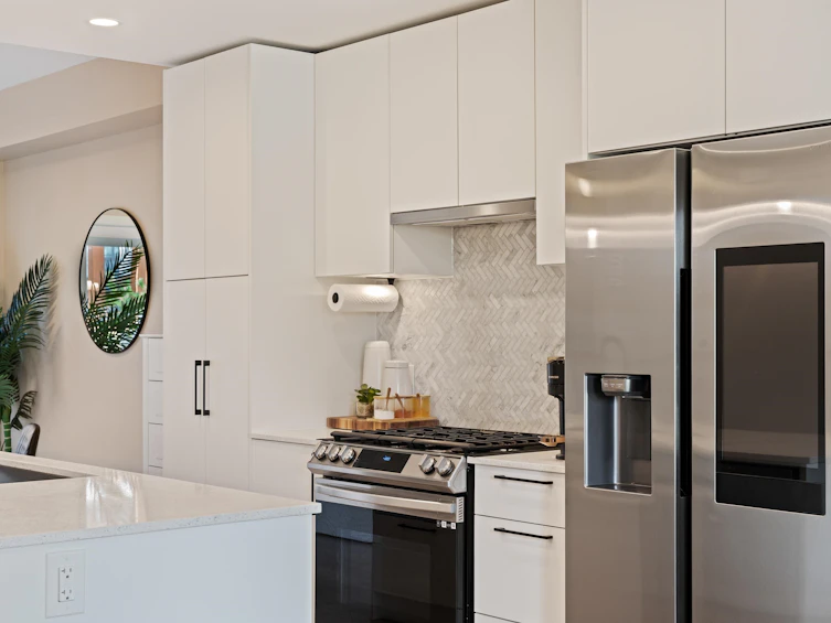 161-565 E 2nd Street, North Vancouver, BC, V7L 1E1 - 10