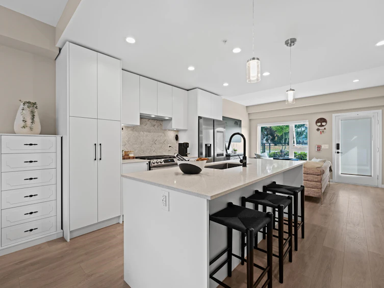 161-565 E 2nd Street, North Vancouver, BC, V7L 1E1 - 12
