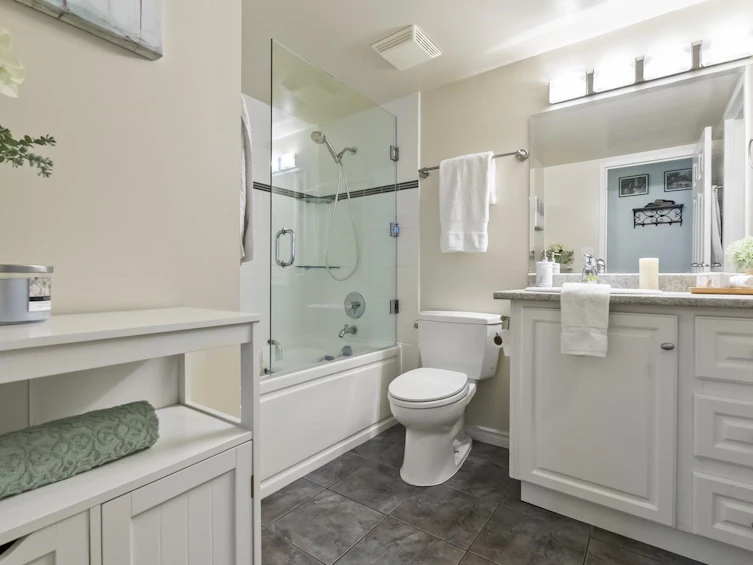 106-1720 Southmere Crescent, Surrey, BC, V4A 6E3 - 18