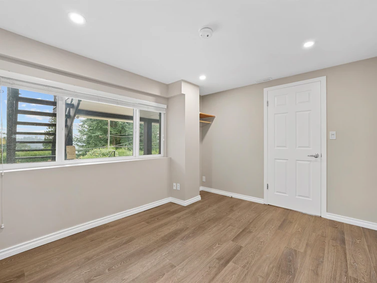 1137 Cloverley Street, North Vancouver, BC, V7L 1N7 - 23