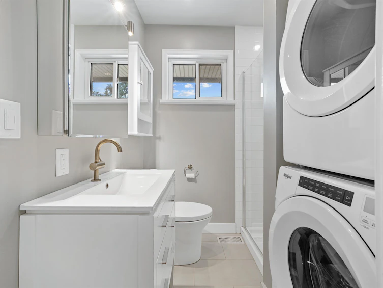 1137 Cloverley Street, North Vancouver, BC, V7L 1N7 - 29