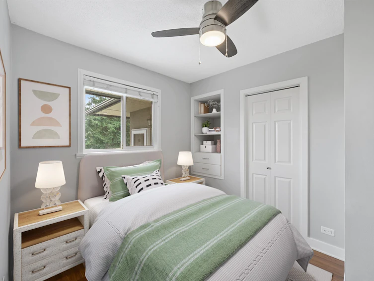 1137 Cloverley Street, North Vancouver, BC, V7L 1N7 - 6