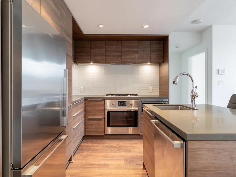 1501-1550 Fern Street, North Vancouver, BC, V7J 1H6 - 7